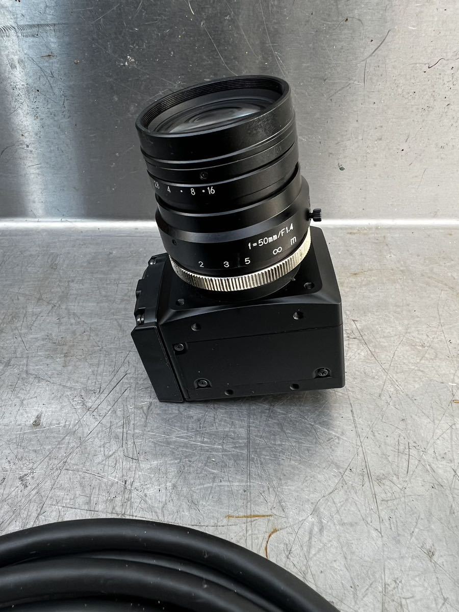 KEYENCE XG-HL02M Line Scan Camera 2048 Pixels f=50mm/F1.4 Lens [h1122372493]