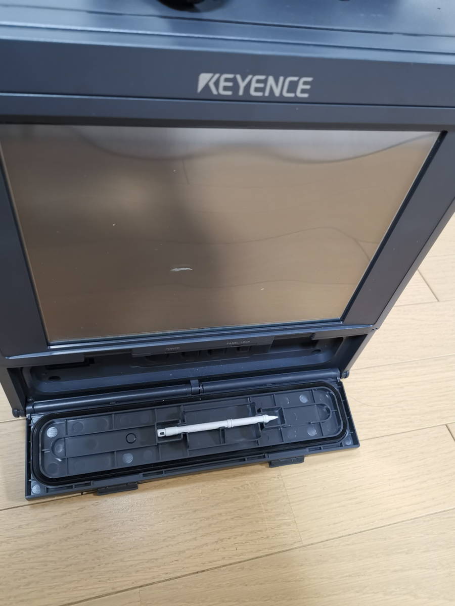 Keyence TR-W1050 TR-TH08 Portable Data Recorder 10-inch Touchscreen (open box) [o1124543891]