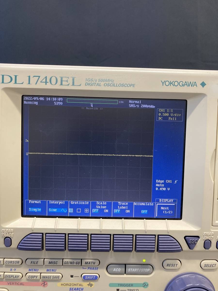 Yokogawa DL1740EL Digital Oscilloscope 701740-M-J3/B5/P4/C10/7N [1129122366]