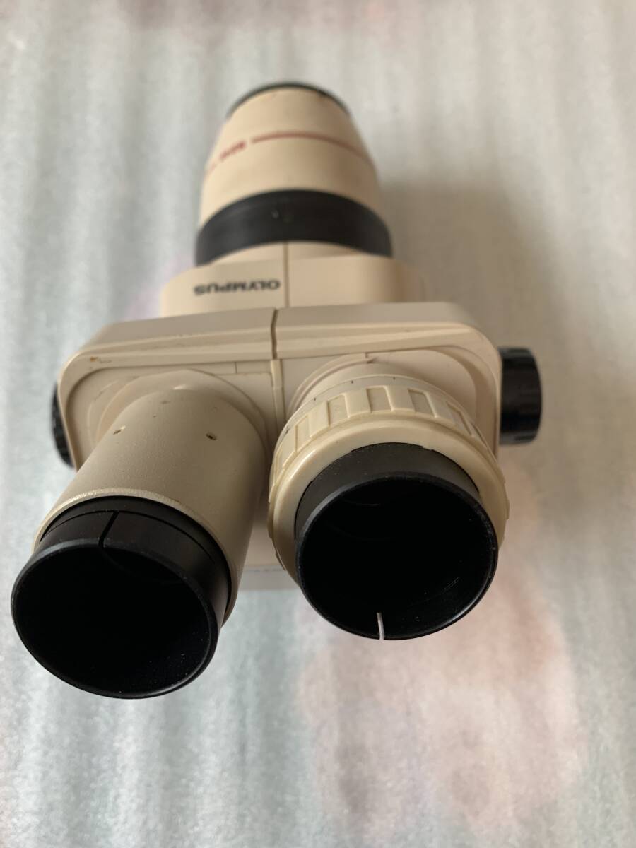 OLYMPUS SZ40 Stereo Microscope [v1140357609]