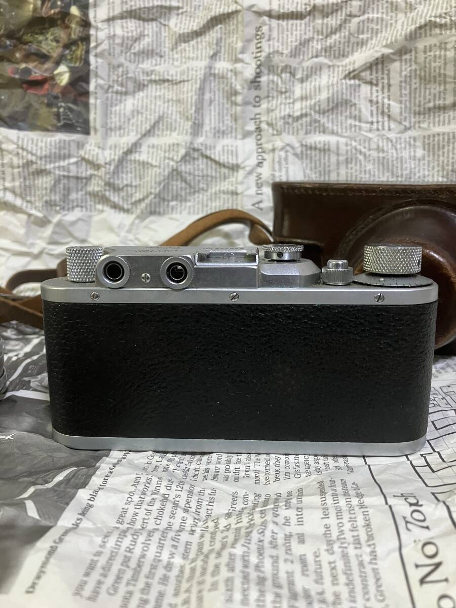 Leica Barnack DII IID Silver 35mm Rangefinder Camera with Canon Lens and Case [p1160580482]