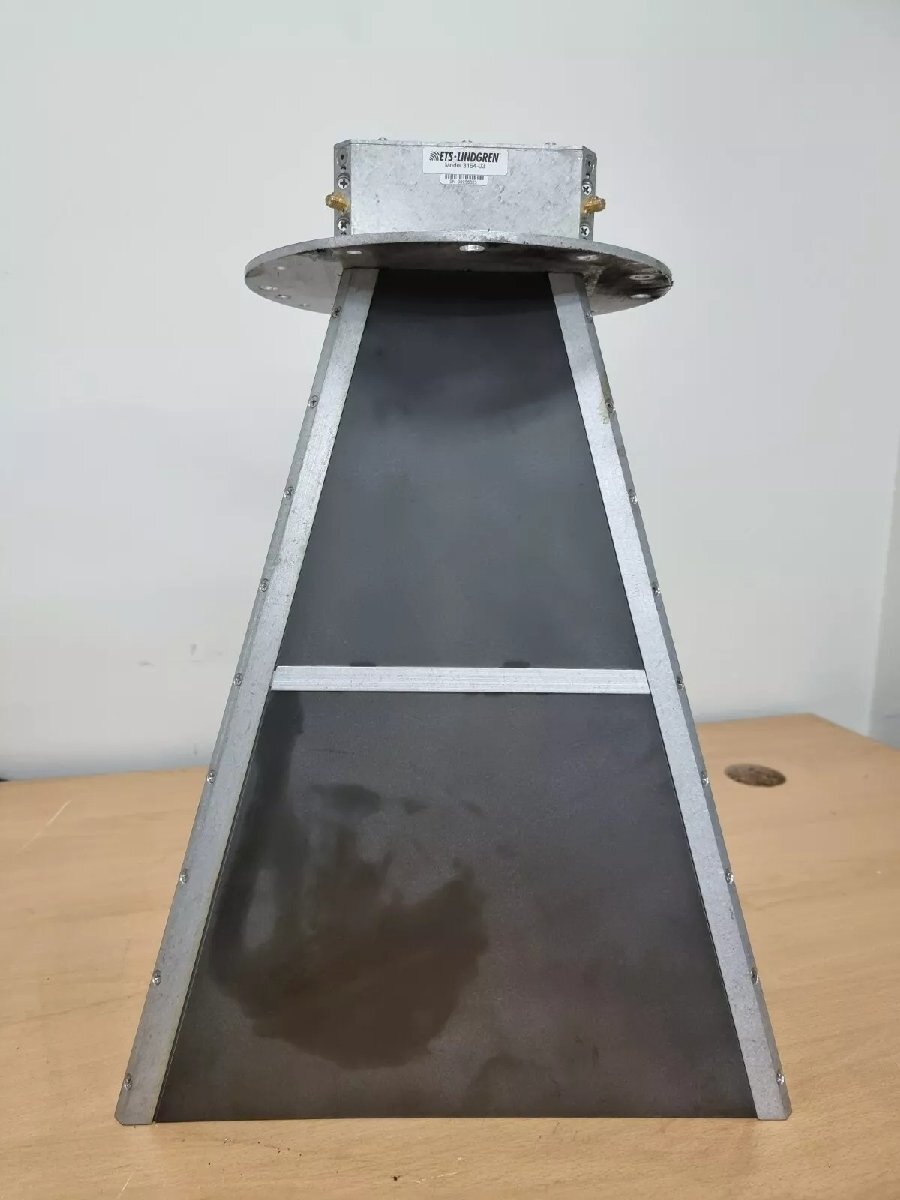 ETS-LINDGREN 3164-03 Diagonal Dual Polarized Horns 400MHz-6GHz [r1164499891]