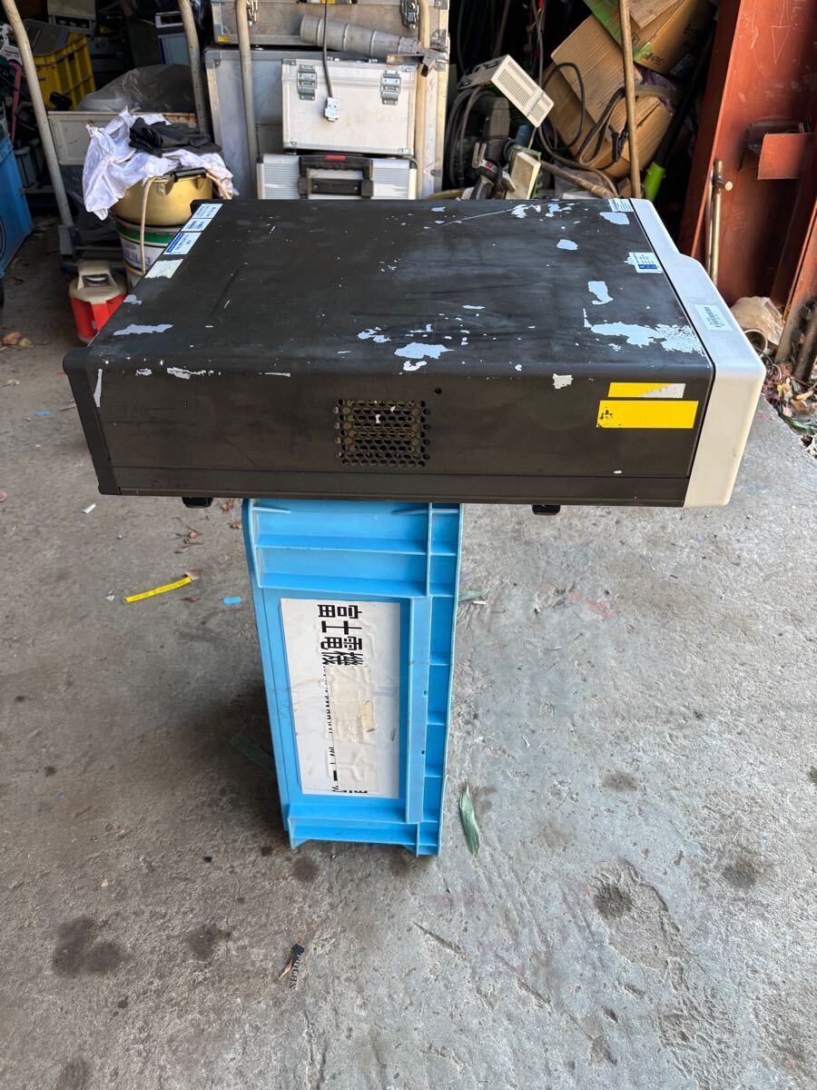 Fluke 9100 Universal Calibration System (for parts or not working) [o1166536518]