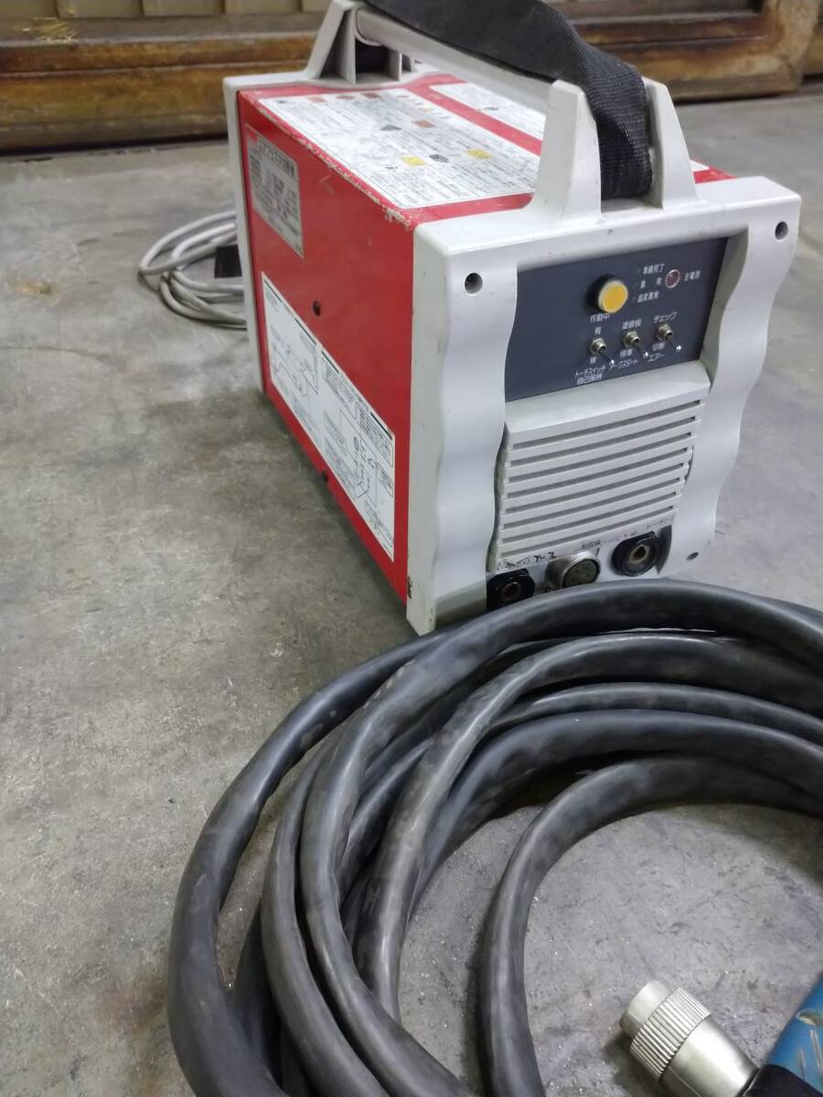 Makita AP103 Air Plasma Cutter with Built-in Compressor [t1174568914]