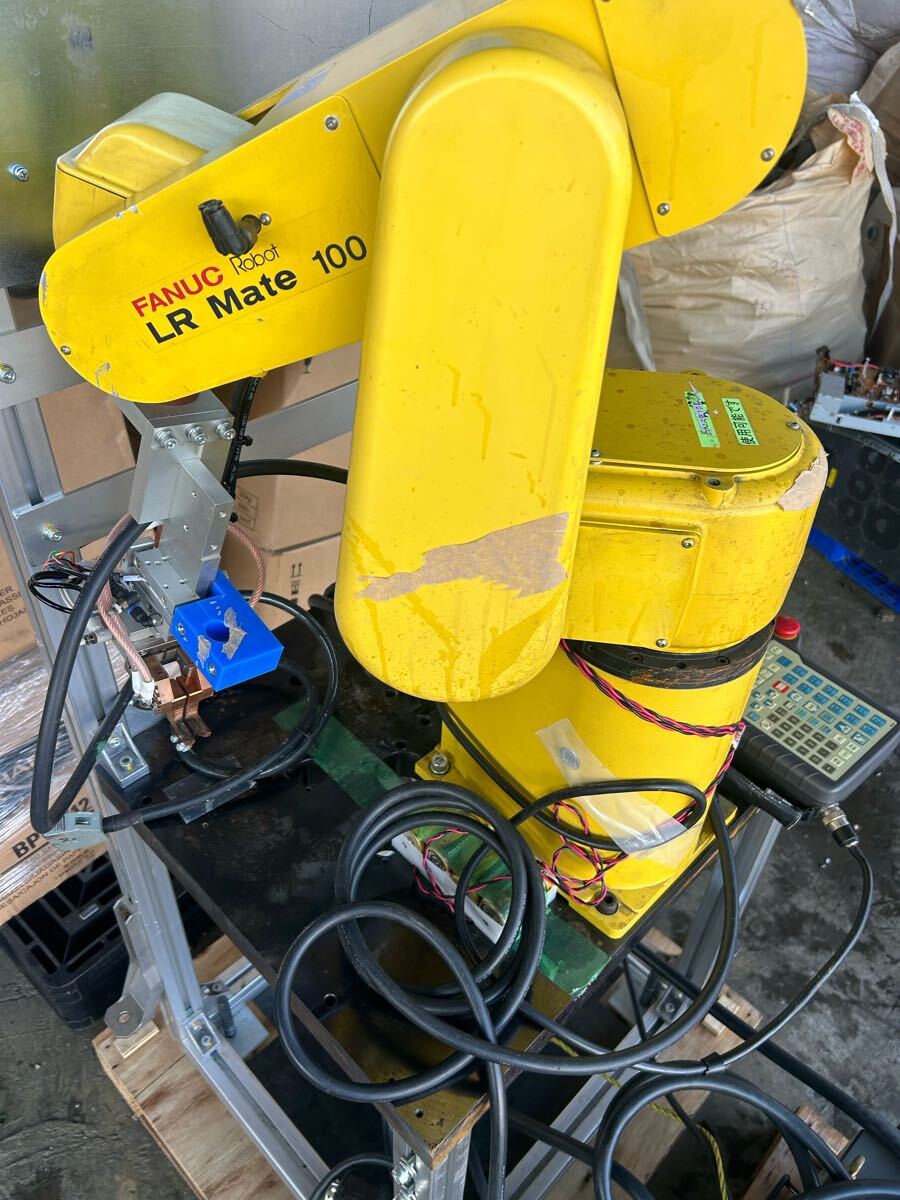 FANUC LR Mate 100 Robot 1994 Model (as-is) [x1177305943]