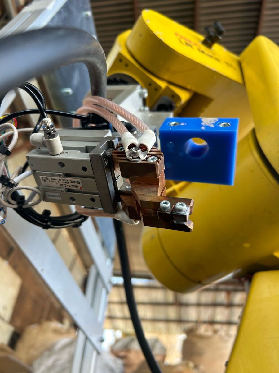 FANUC LR Mate 100 Robot 1994 Model (as-is) [x1177305943]