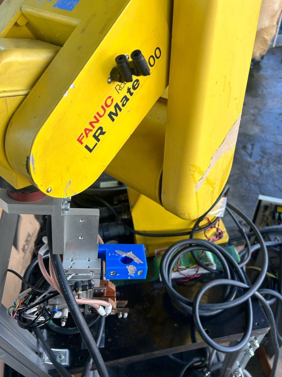 FANUC LR Mate 100 Robot 1994 Model (as-is) [x1177305943]