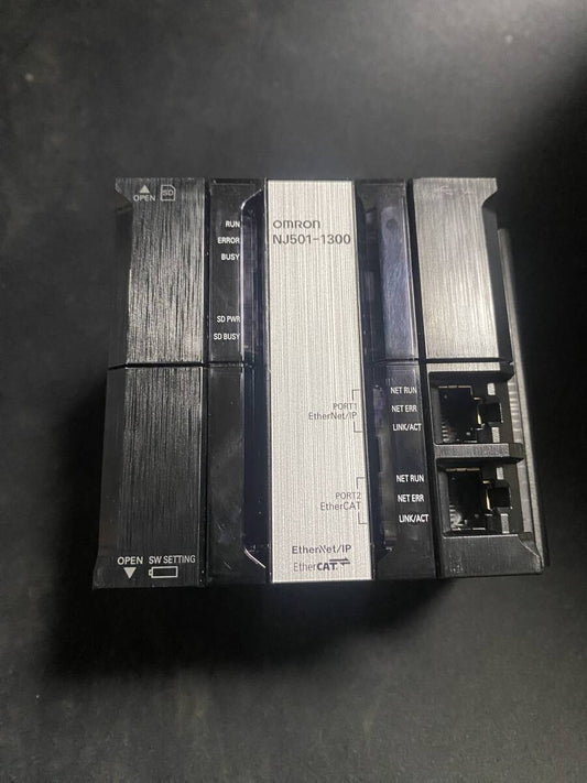 OMRON NJ501-1300 CPU UNIT [j1180852489]