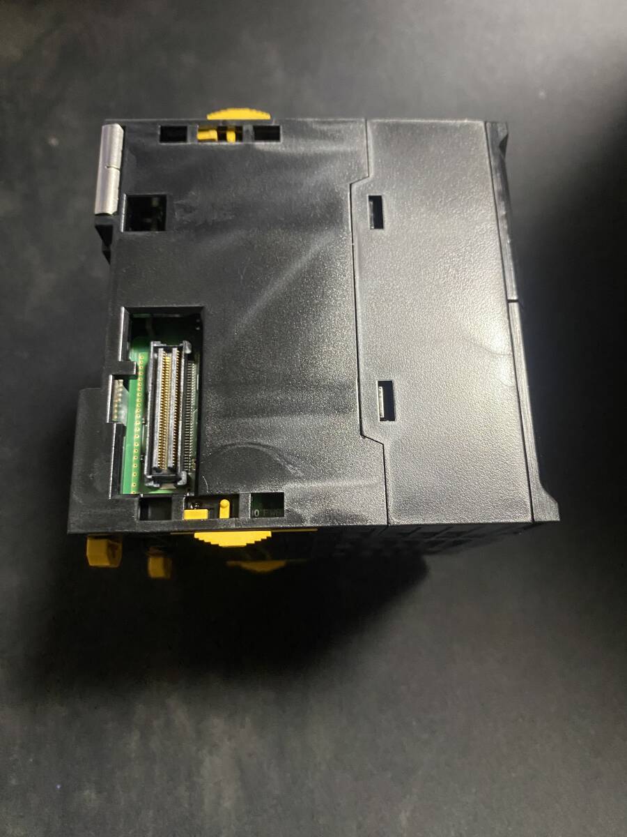 OMRON NJ501-1300 CPU UNIT [j1180852489]