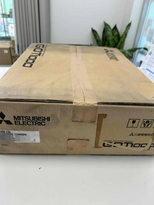 Mitsubishi Electric GT1695M-XTBA 15-inch XGA Touch Panel [r1184635840]