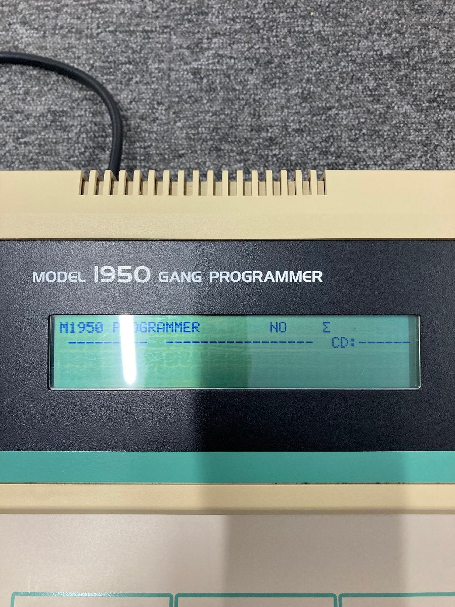 MINATO ELECTRONICS MODEL1950 Gang Programmer [g1188423320]