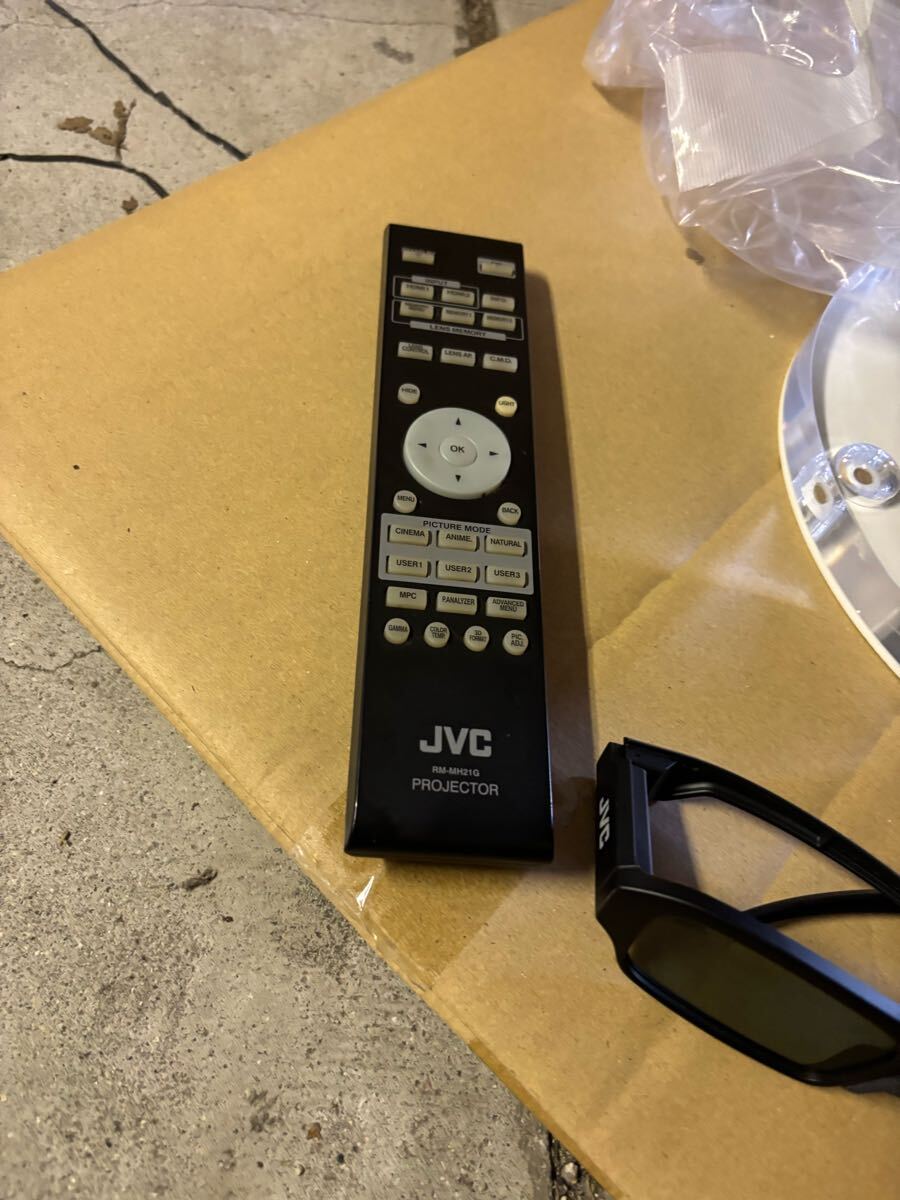 JVC DLA-X550R Projector PK-EM2 Emitter PK-AG3 Glasses Remote Control [e1189433715]