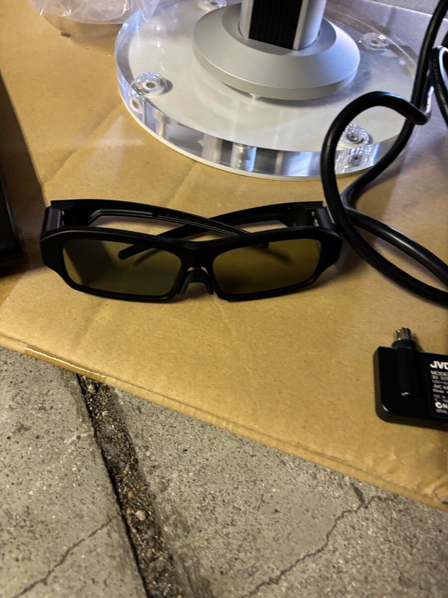 JVC DLA-X550R Projector PK-EM2 Emitter PK-AG3 Glasses Remote Control [e1189433715]