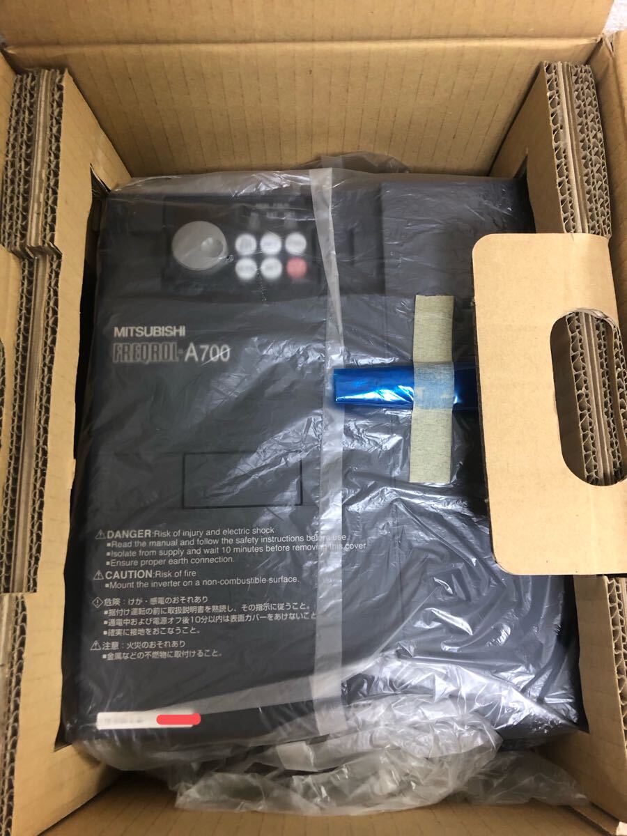 Mitsubishi Electric FR-A720-5.5K Genuine Operation [r1190480066]