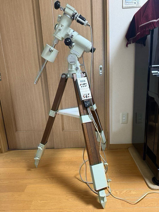 Takahashi EM-100 Equatorial Mount Tripod Set [l1191596898]