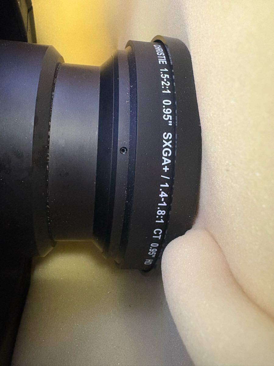 CHRISTIE HD6K Projector with Remote Control and Lens [j1192049953]