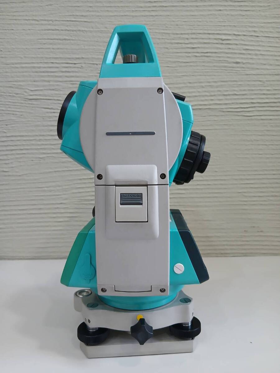 SOKKIA SET630RS Total Station with Prism, Pin Pole, Tripod [t1192043566]