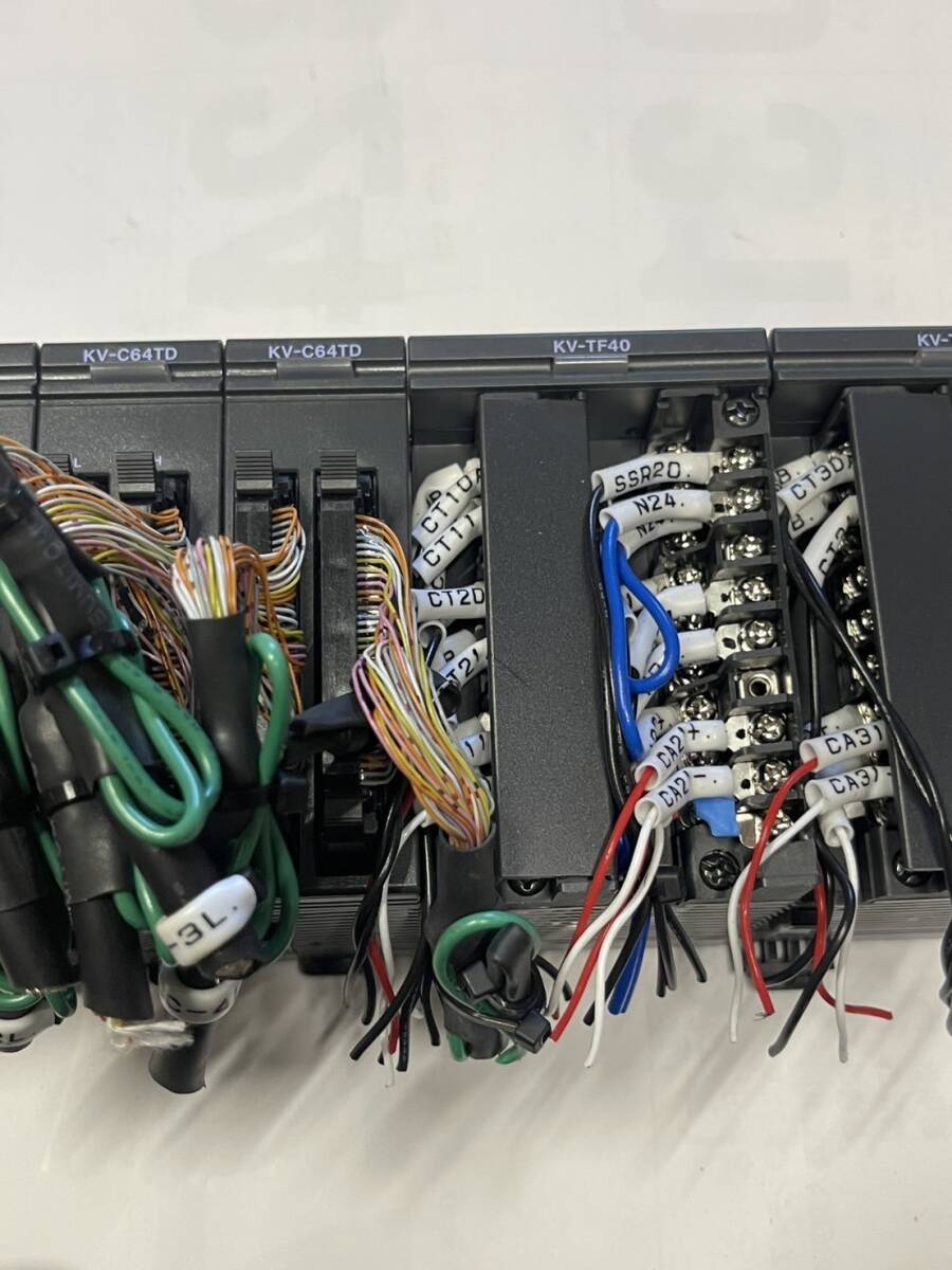 Keyence KV-7300 KV-C64XC KV-C64TD KV-TF40 2 pcs [t1195265967]