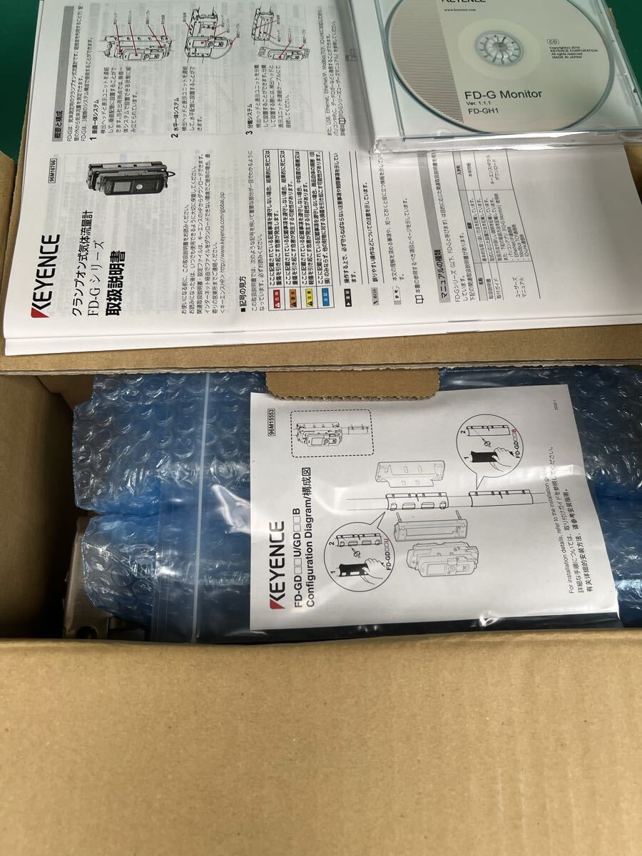 Keyence FD-G25 Clamp-On Flow Sensor with FD-GU1 and OP88391 (open box) [e1197292728]