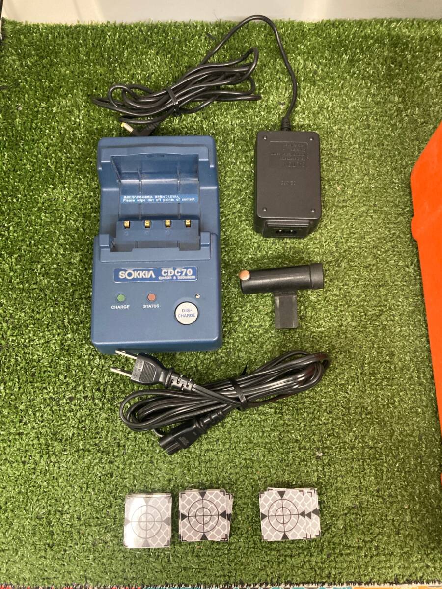 Sokkia SET3030R Non-Prism Total Station [v1197520920]