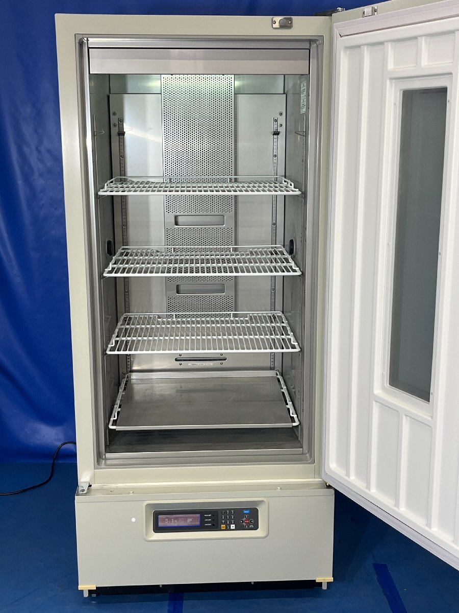 Panasonic MIR-554-PJ Incubator with Refrigerator [u1198167833]