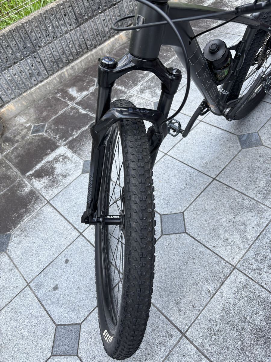 TREK X-Caliber 8 Mountain Bike [x1198253018]