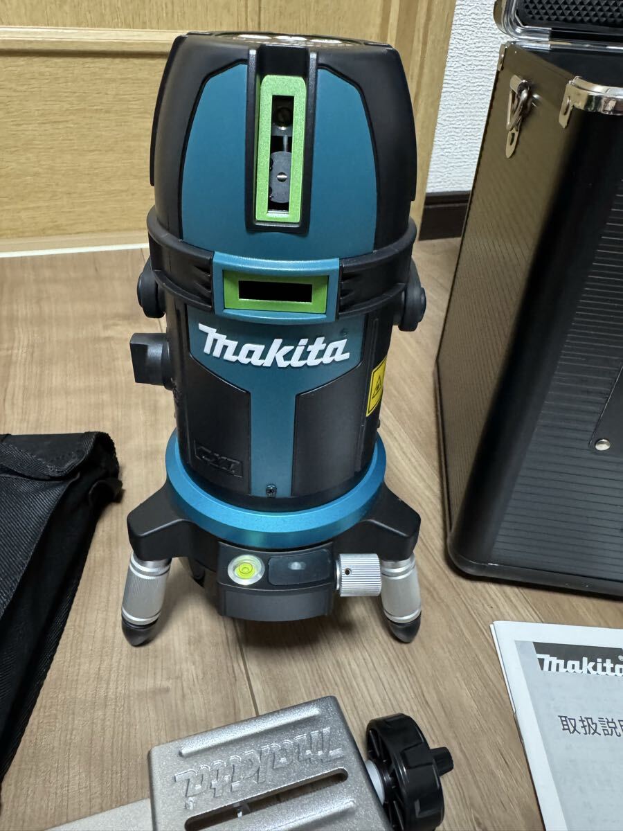 Makita SK507GDZ Laser Level Indoor Outdoor High Brightness Automatic Tracking [b1198802893]