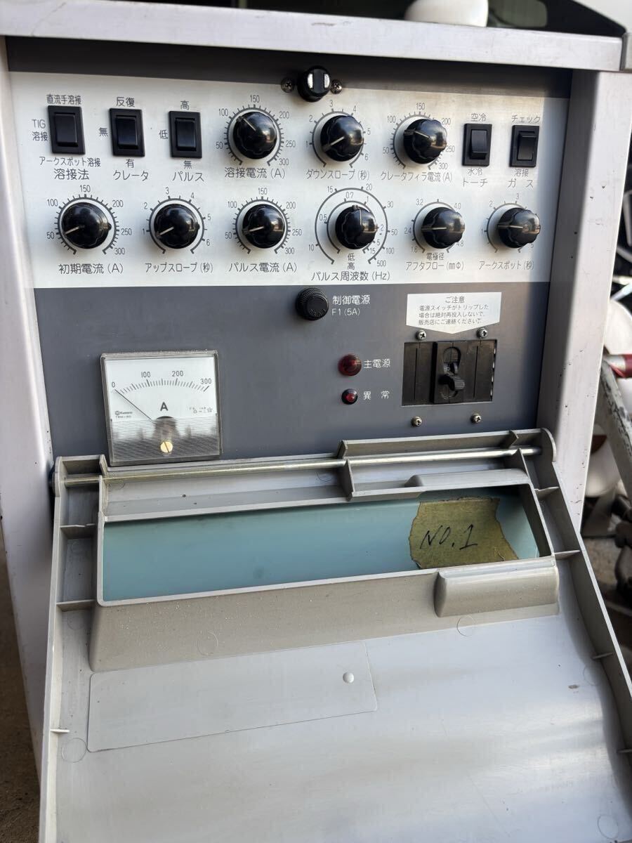 DAIHEN ARGO 300P TIG Welding Machine AC/DC Power Supply Inverter 3-Phase 200V [m1199390753]