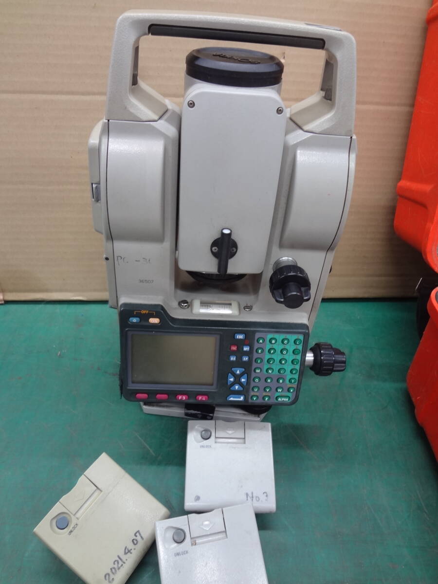 SOKKIA SET3030R Total Station [n1199649495]