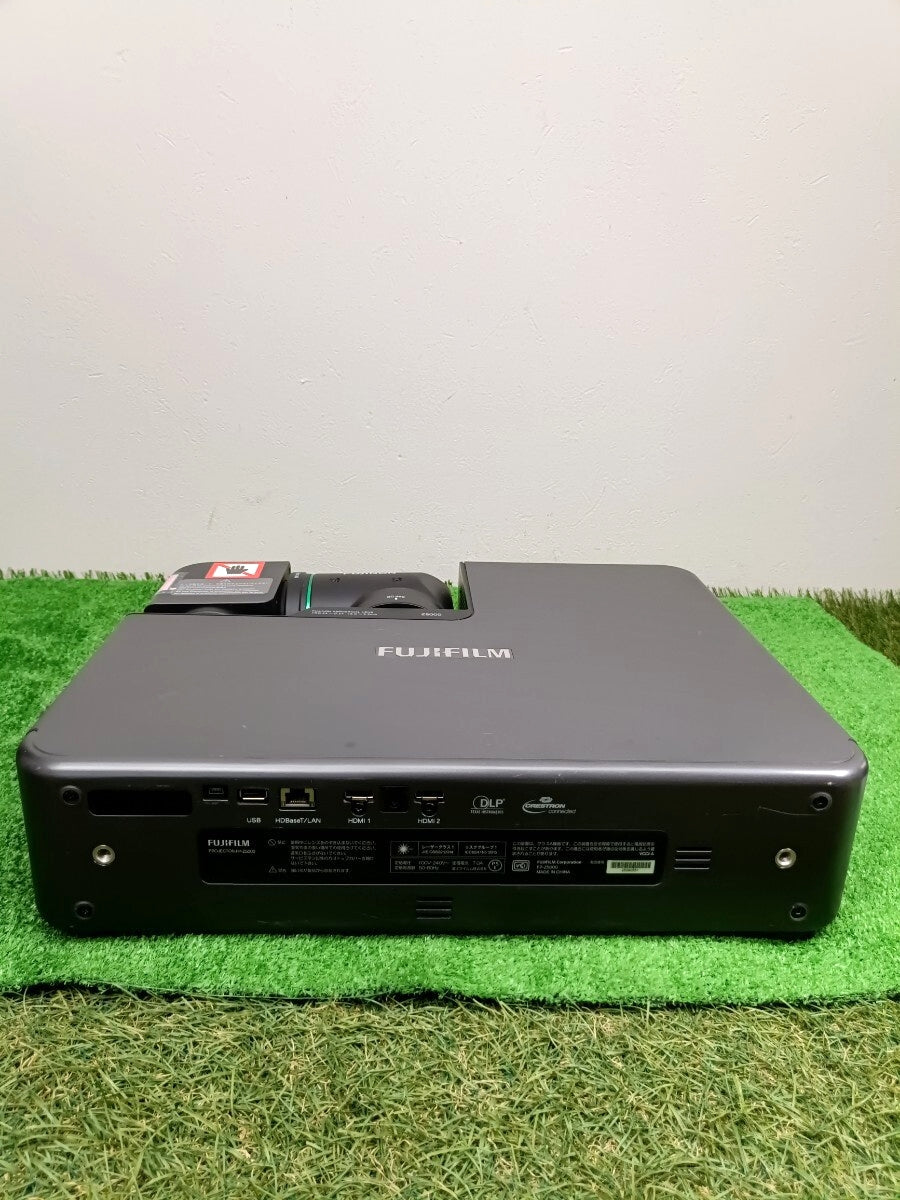 FUJIFILM FP-Z5000 Commercial Projector [f1201362140]