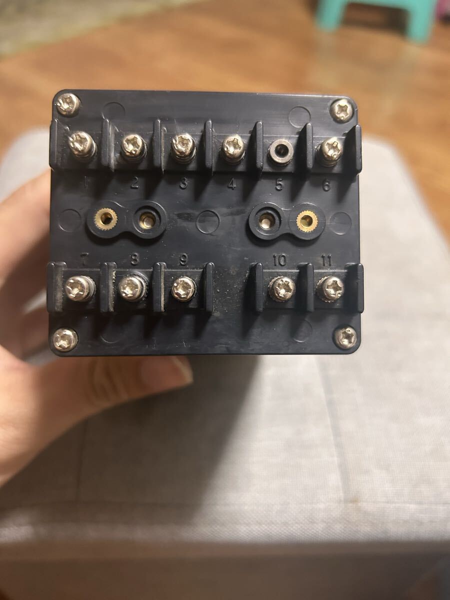 Fuji FLR-80B Non-Contact Meter Relay 0-5A/10A 110/220VAC [l1202778127]
