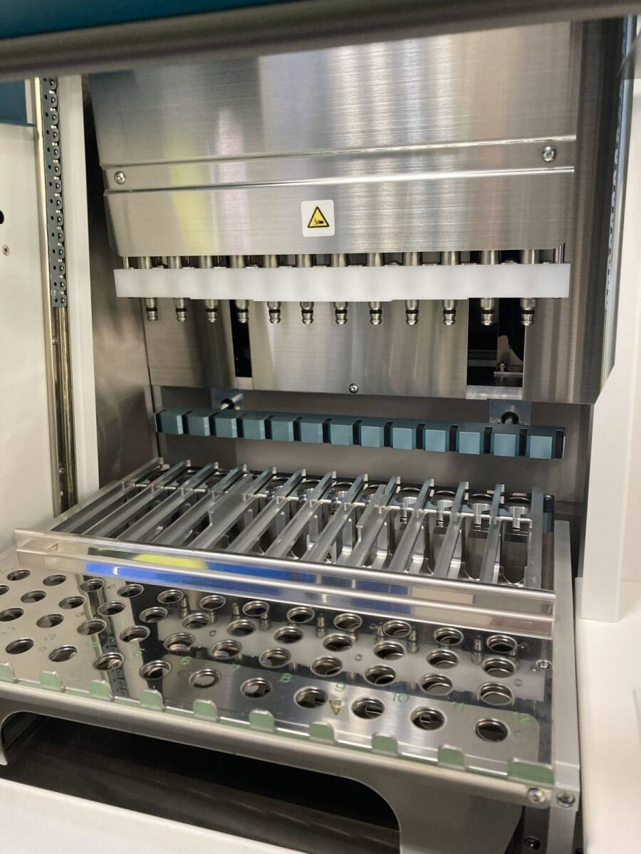 Precision System Science magLEAD 12gC Automated Nucleic Acid Extraction System [h1202885360]