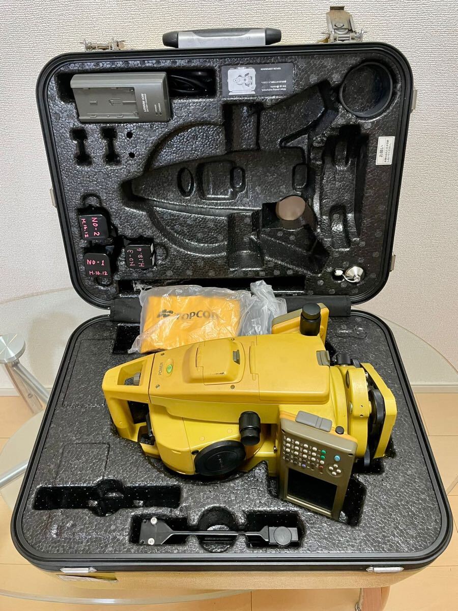 TOPCON GPT-7003F Total Station Set with Case and Battery [e1205594008]