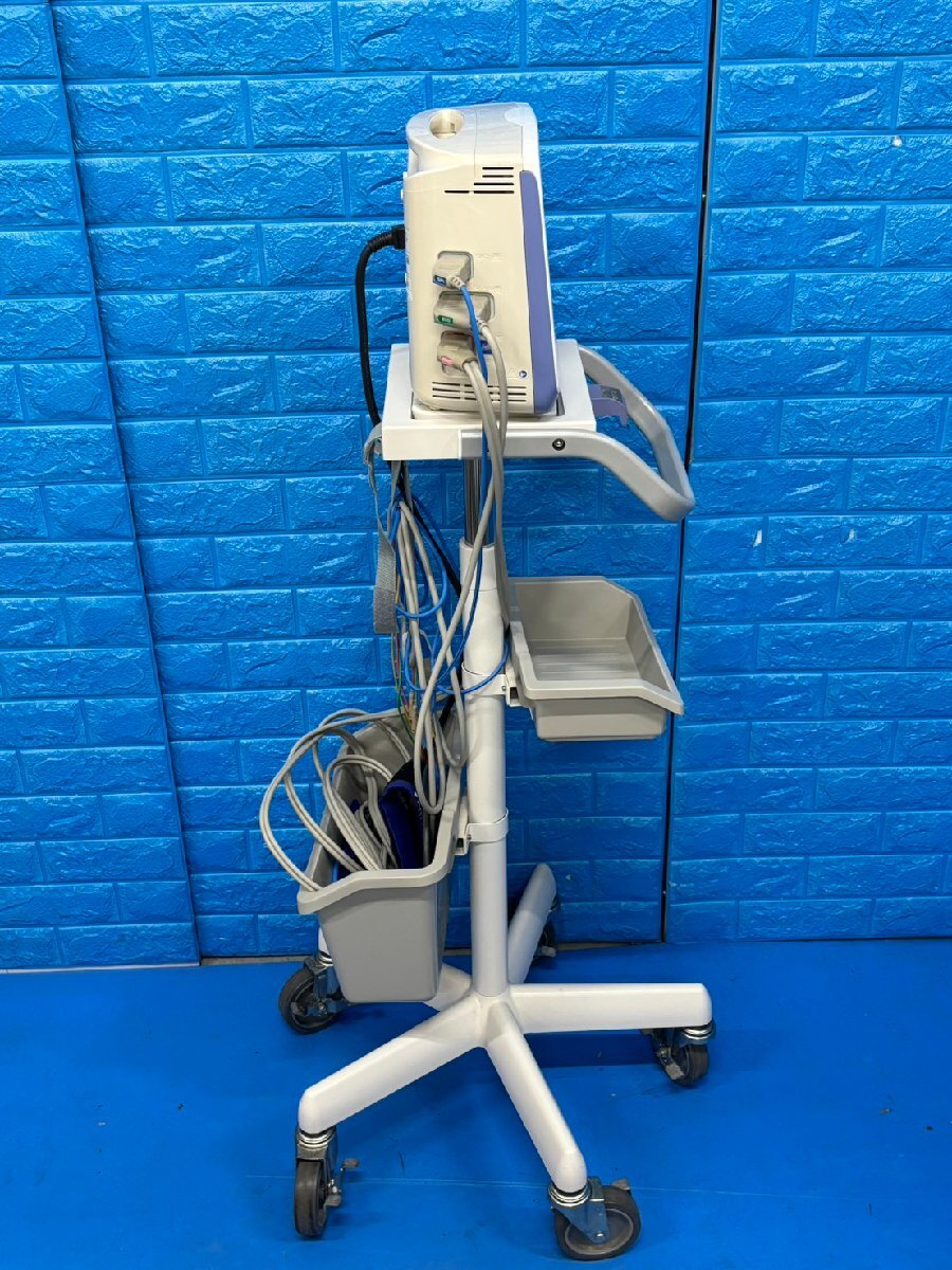 Nihon Kohden PVM-2701 Bedside Monitor [d1206829474]