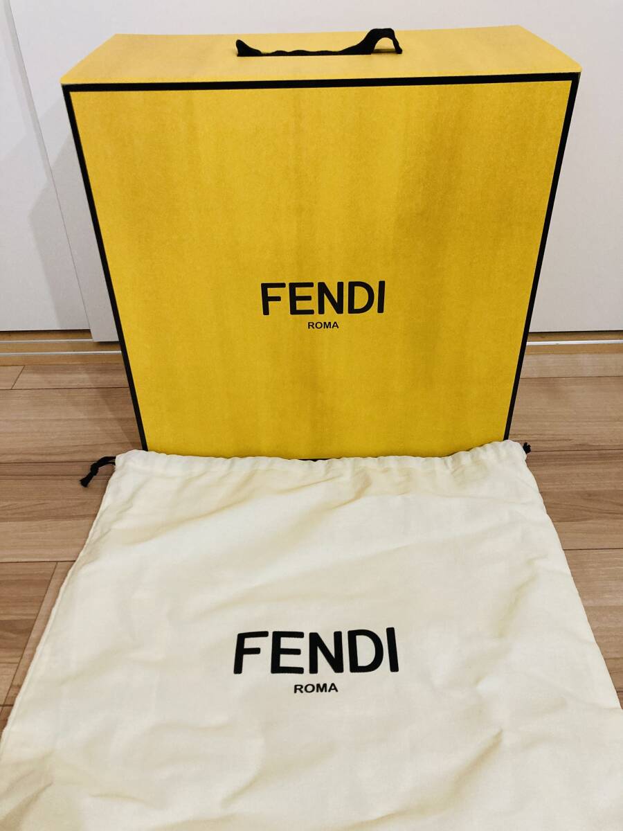 FENDI Peekaboo X-Light Small Handbag [r1207154027]