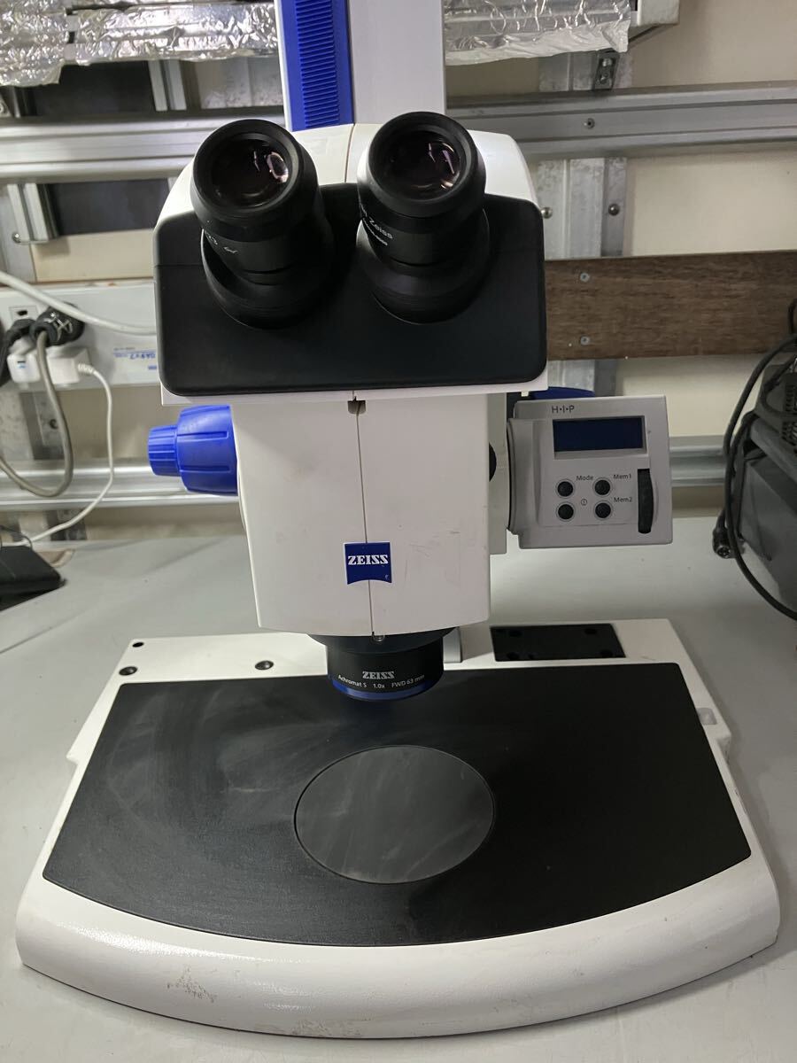 ZEISS SteREO Discovery.V1212 Modular Stereo Microscope M180 2x Motorized Zoom [q1208127006]