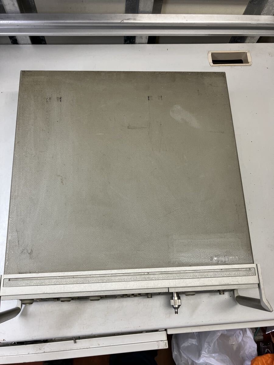 HP 8350B Signal Generator [j1208182577]