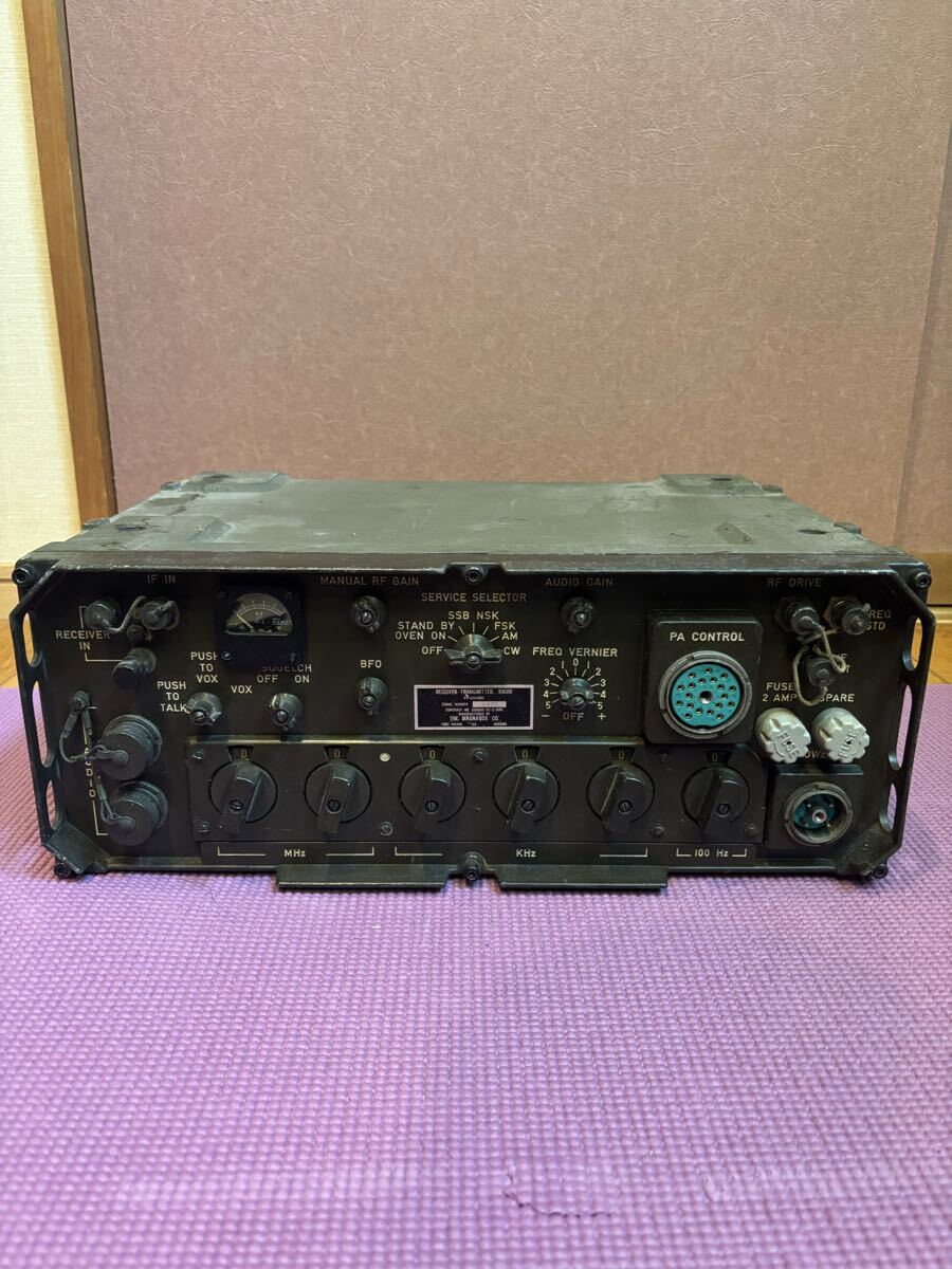 Military Radio Receiver Transmitter Serial Number 1472 [n1209152736]