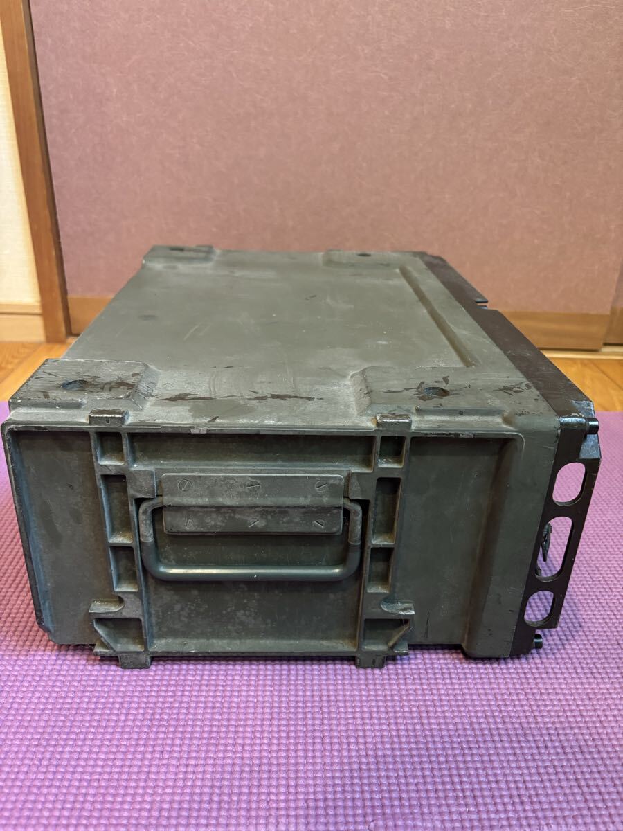 Military Radio Receiver Transmitter Serial Number 1472 [n1209152736]
