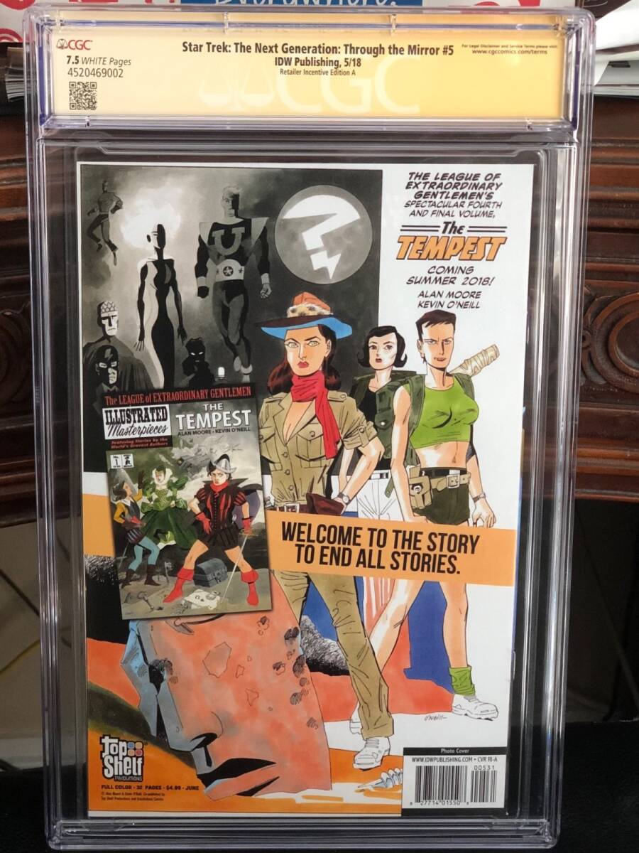 CGC SS Star Trek Next Generation #5 Photo Variant Signed Patrick Stewart [u1209229823]