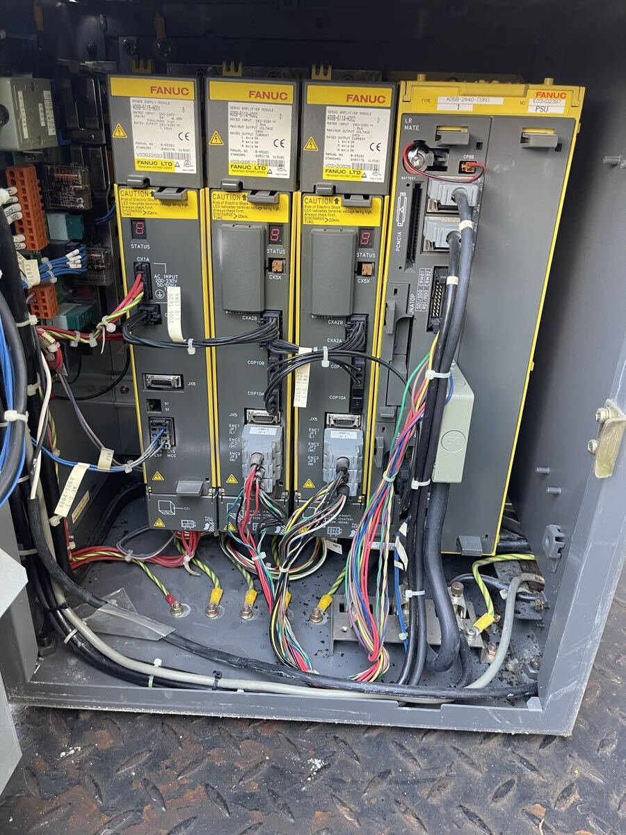 FANUC A05B-2442-B050 Robot Controller [t1211615769]