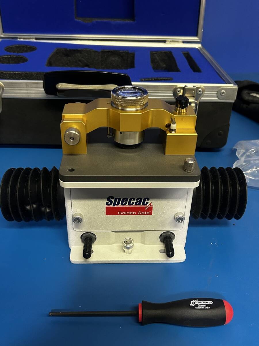 SPECAC GOLDENGATE Diamond ATR with Accessory for FTIR [k1211693188]