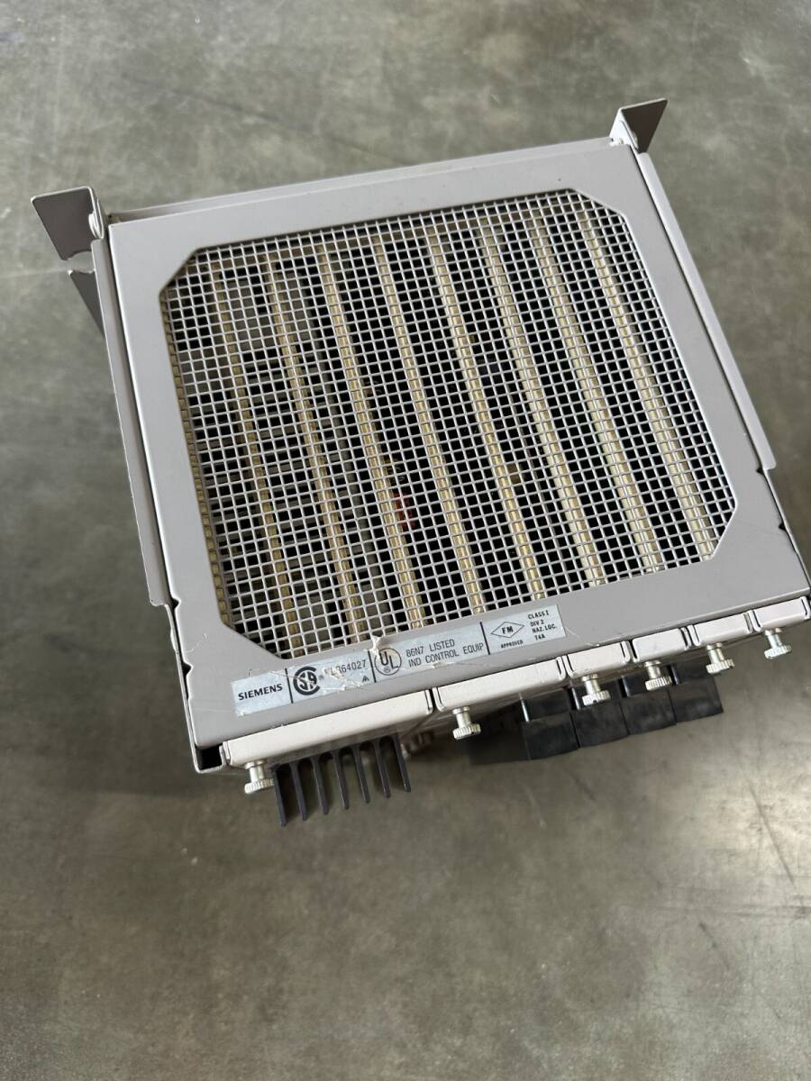 Siemens SIMATIC 505 PLC Rack Remote Base Controller Various Inputs [c1212105107]