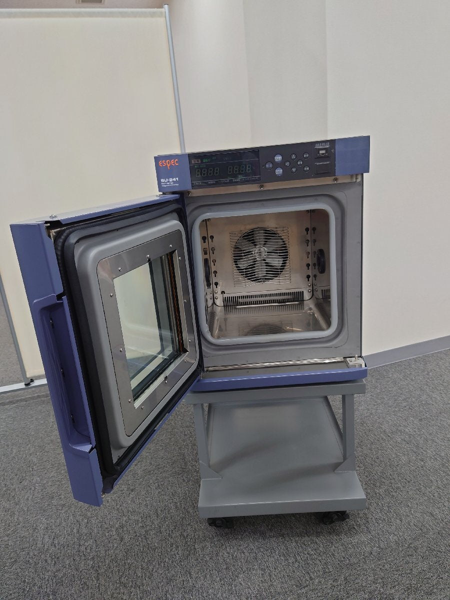 Espec SU-241 Small Environmental Test Chamber Bench-Top Type Temperature Chamber [h1214140532]