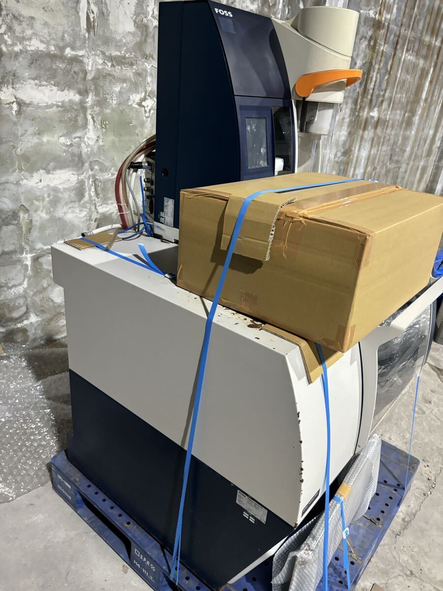 FOSS Kjeltec 8460 Fully Automatic Kjeldahl Analyzer Protein Analysis [v1214959898]