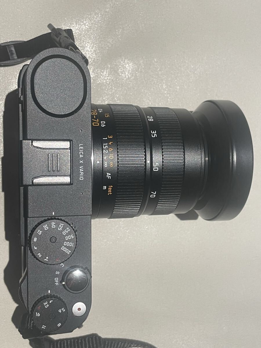 Leica X Vario Typ107 Digital Camera Black [b1215240800]