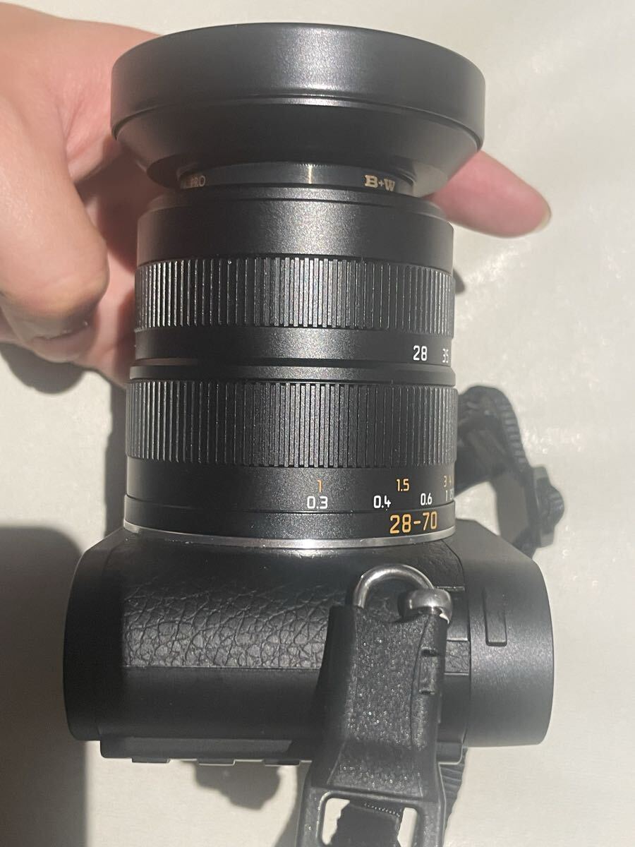 Leica X Vario Typ107 Digital Camera Black [b1215240800]