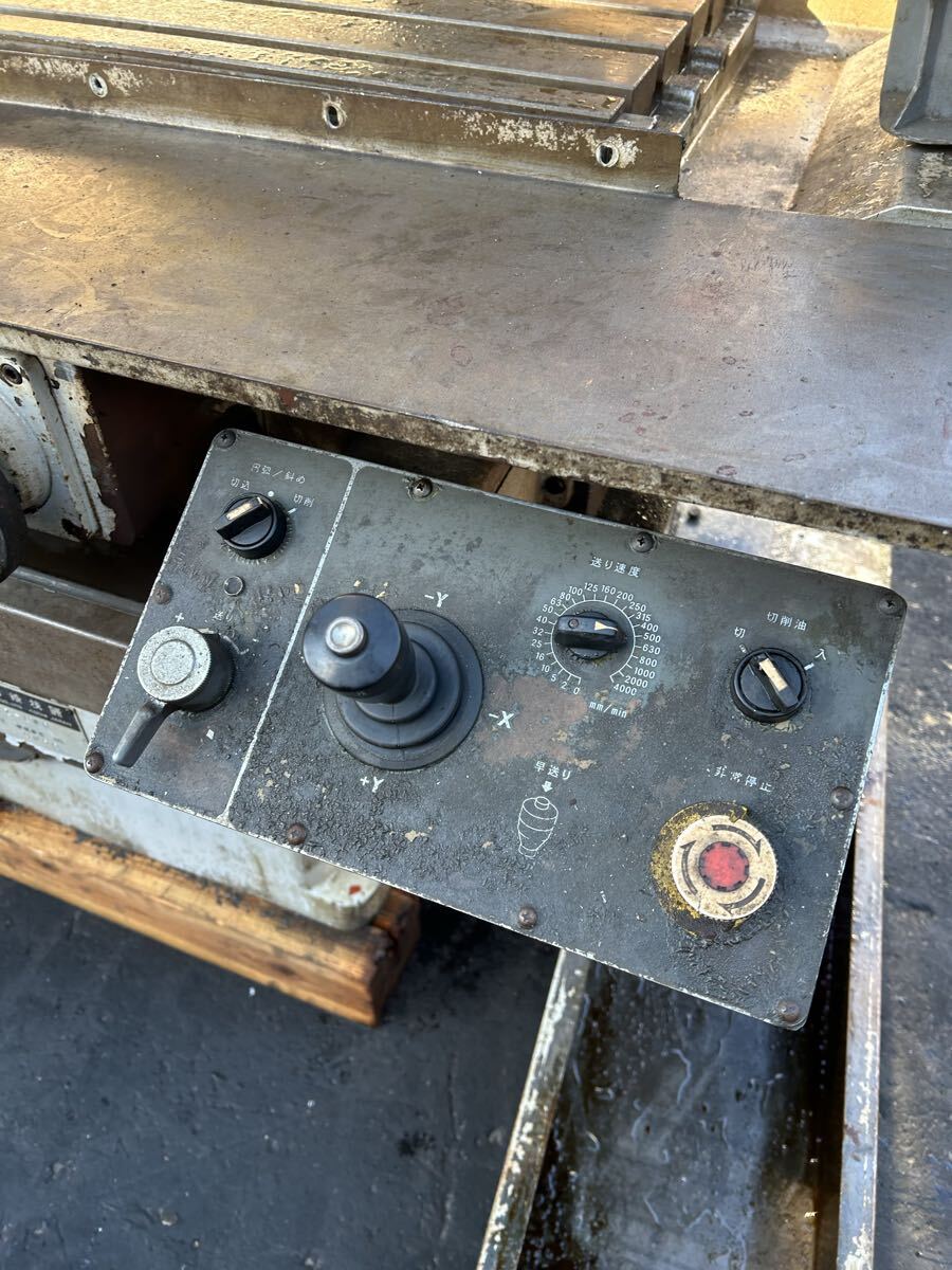 Yamazaki Giken YZ-8WR NC Milling Machine with FANUC Series 20-F [g1216175968]