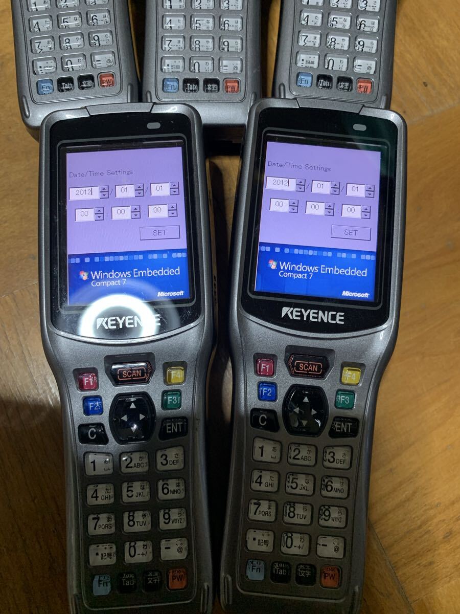 KEYENCE BT-W75 Handy Terminal Charging Stand [n1217135276]