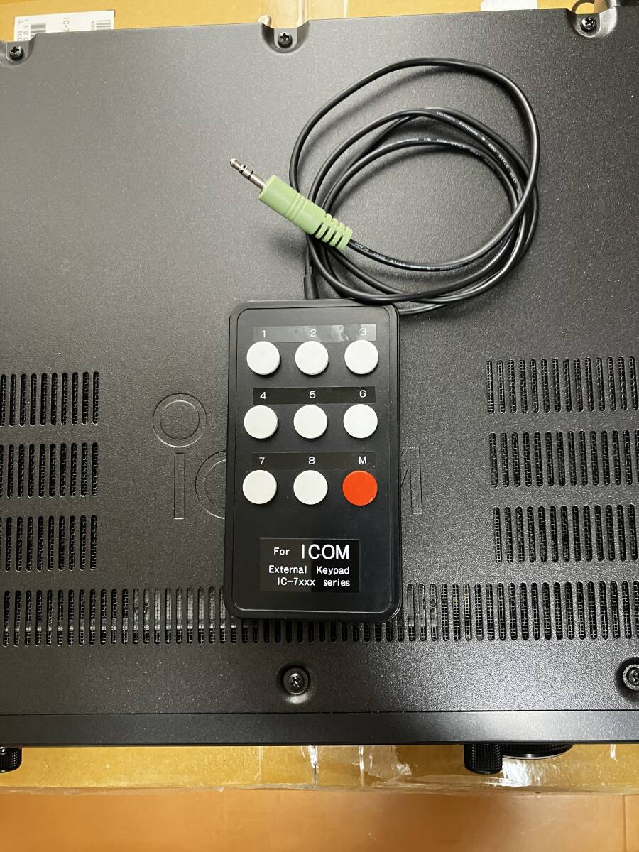 ICOM IC-7610 100W Transceiver with Instruction Manual and Original Box [b1217218835]